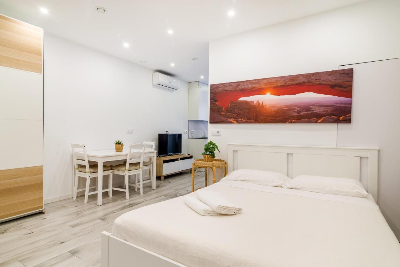 Апартаменты Piso Costa De La Creu, 80 Pasos De Playa Льорет-де-Мар Экстерьер фото